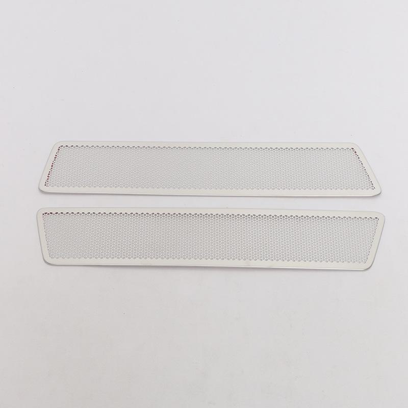 

Пылезащитный чехол для динамика на окно в третьем ряду Ideal 22 L8 с наклейкой из пайеток