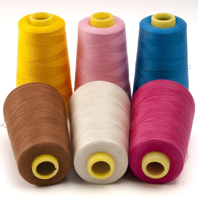 Große Rolle 402 Haushalts-Farb-Handnähgarn Nähgarn Nähmaschinennähgarn Polyester-Nähnadelgarn Näh-Pagodengarn