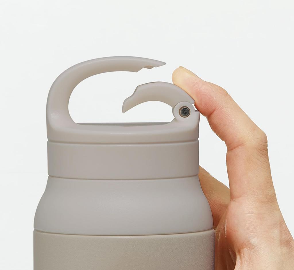 Skater STBC6-A Stainless Steel Water Bottle with Carabiner Handle, Insulated and Cold Water Bottle, 600ml, Double-Layered Vacuum Shield, Disney Mickey