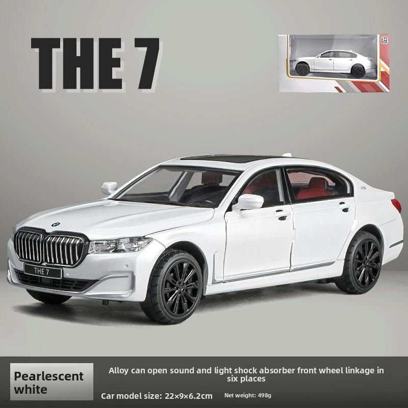 Alloy Simulated Luxury Sedan Model Toys With Sound And Functions Light