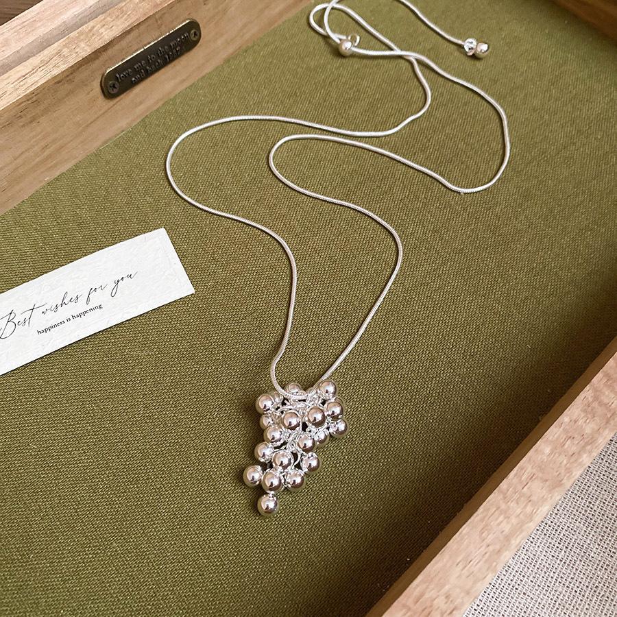 Summer dopamine stained glass crystal beaded necklace collarbone chain design sense niche item decoration