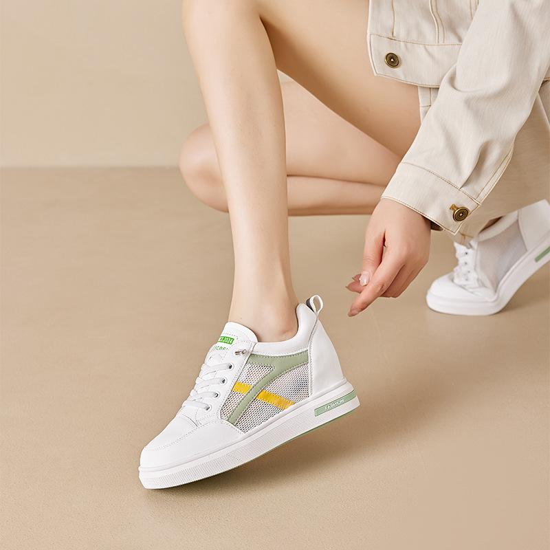 

2025 leather mesh white shoes women s Korean version lace-up thick sole inner height increase breathable women s shoes casual lightweight board shoes 40