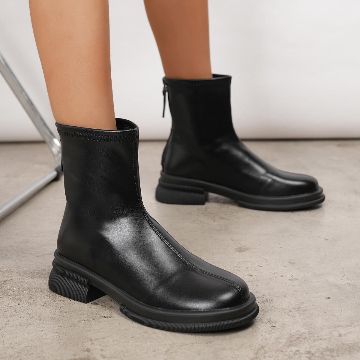 

Женские простые модные черные ботинки на толстом каблуке с круглым носком в европейском и американском стиле, короткие женские ботинки из искусственной кожи с застежкой-молнией сзади 40 чёрный