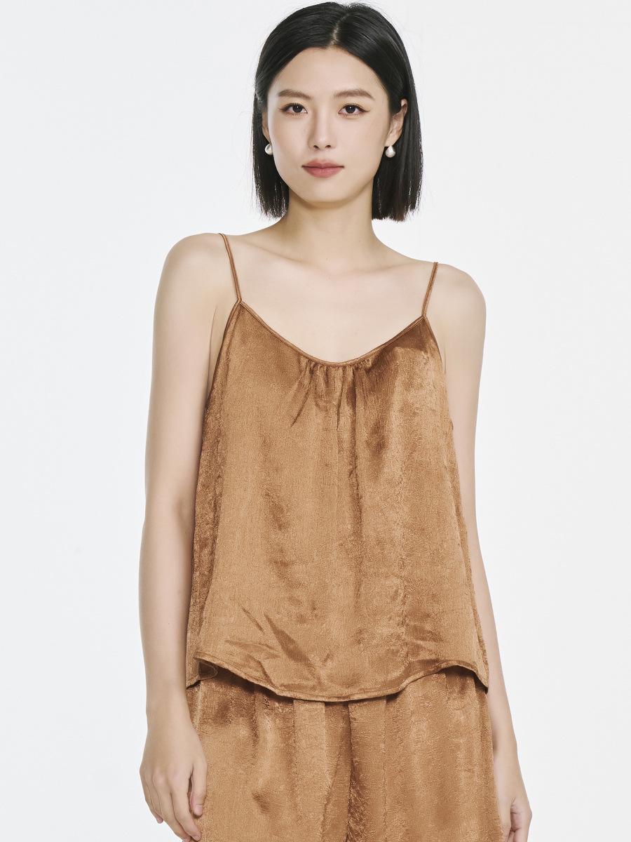 2026 Summer Gold Foil Women s Pleated Sleeveless Top One Size