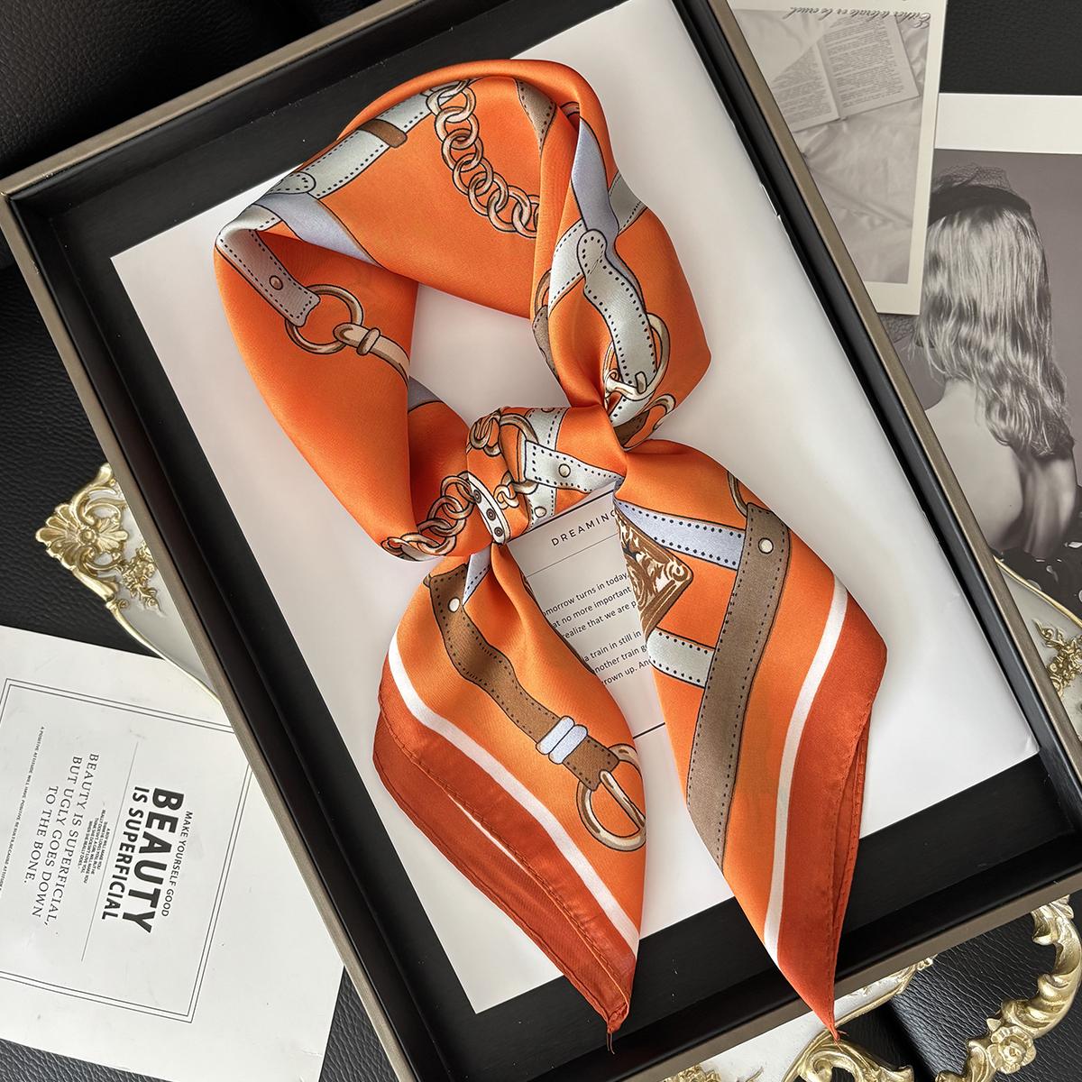 New Literary Fashionable Bandana Imitation Silk 70*70Cm Temperament Square Scarves Women SpringSummer Soft Satin Scarf 70x70