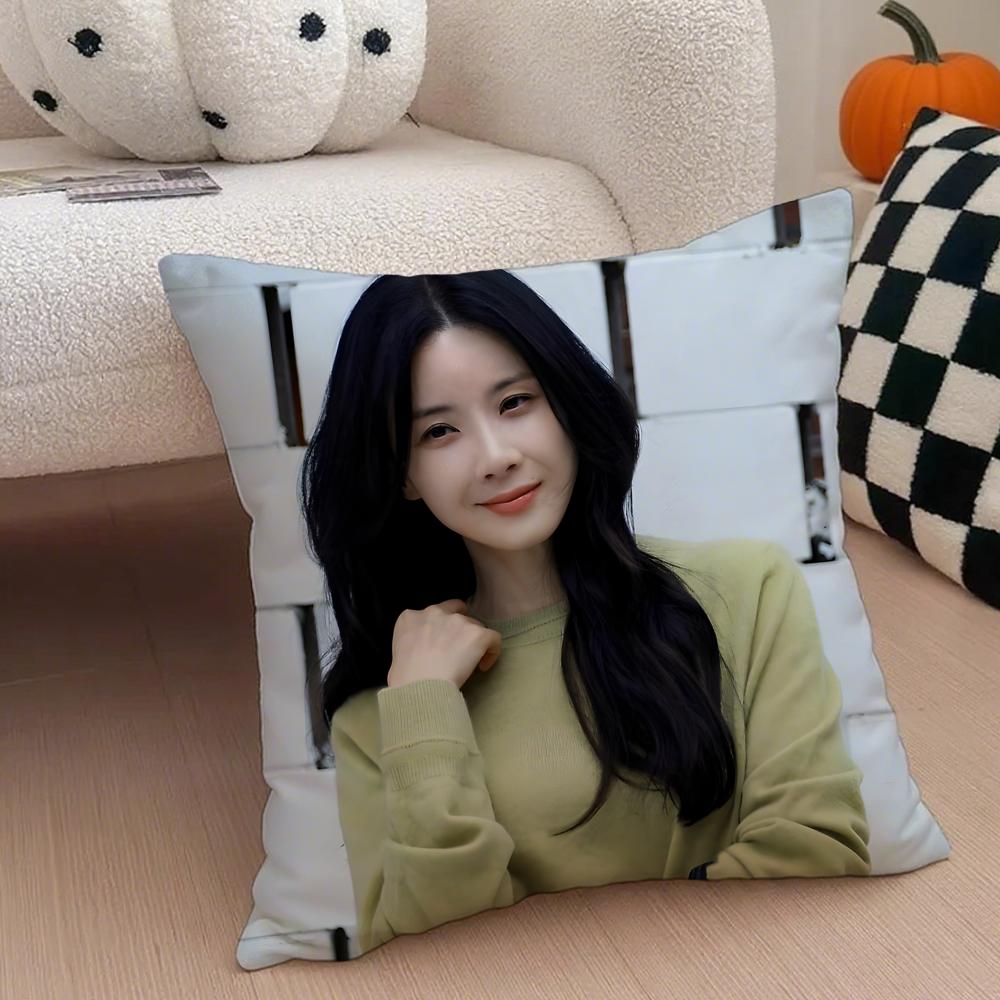 Actor Elegant LLee Bo Young Cushion Cover Throw Pillow Cover Hidden Button Durable Polyester Chair Cushion