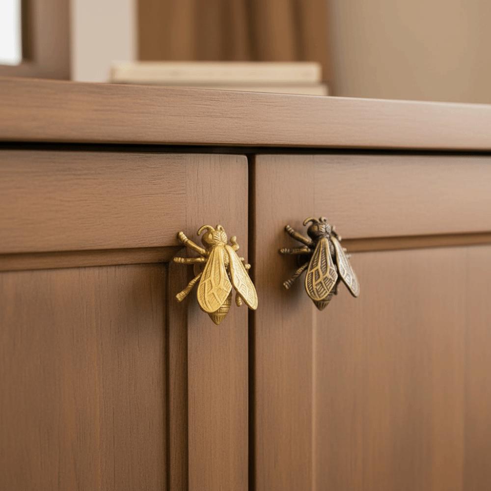 Furniture Hardware Bee Brass Handle Retro Wardrobe Drawer Pulls Elegant Cabinet Door Knobs  Window