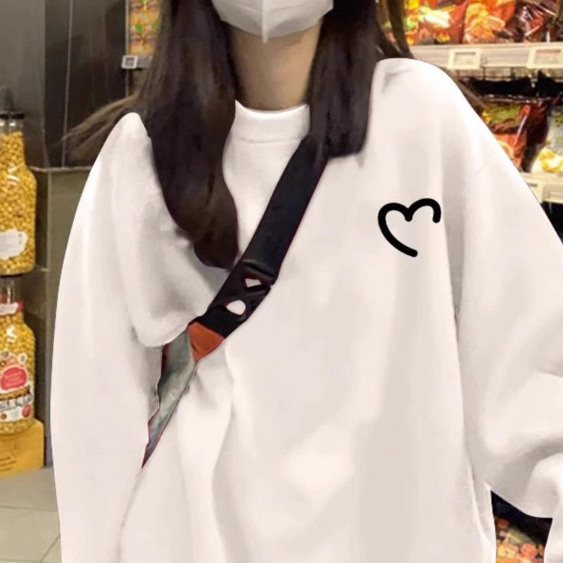 Plush Casual Loose Sweater: Heart Round Neck, Long Sleeve - Women's Fall/Winter Korean Style