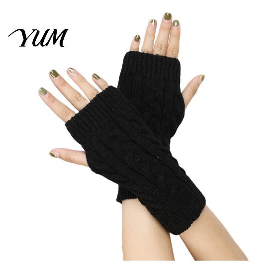 Elegant Winter Arm Warmers Women Ribbed Wrist Warmers, Stretchy Cable Knitted Fingerless Gloves, Retro Twist Texture Sleeves Soft Warm Mitten,