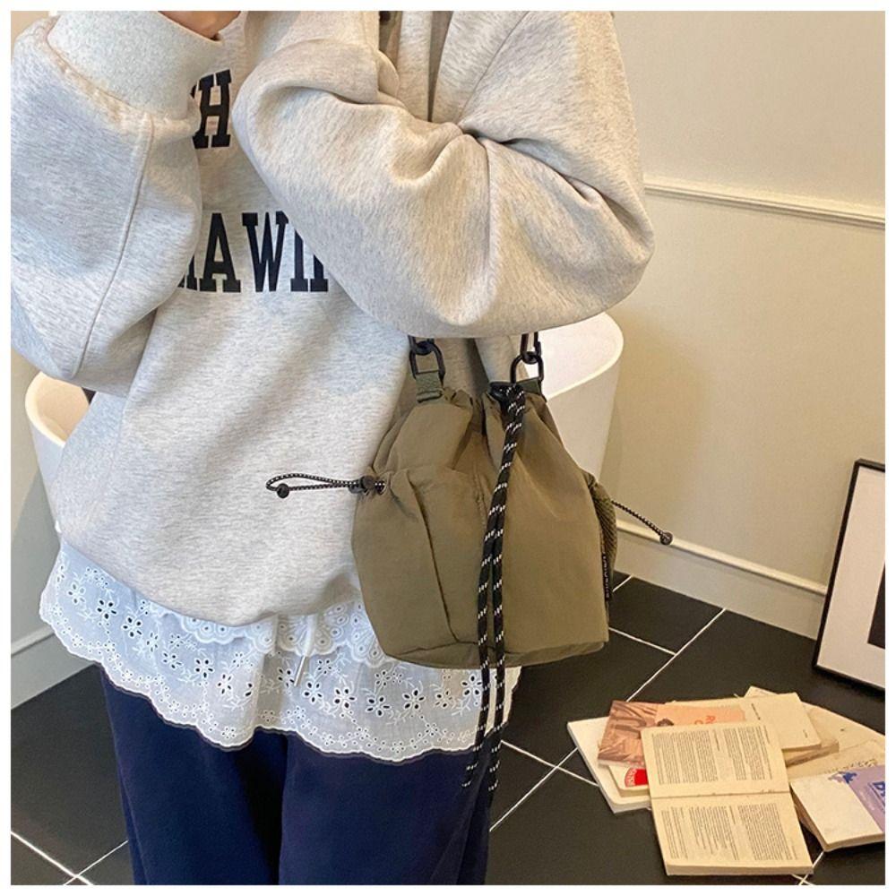 Korean Style Nylon Shoulder Bag Handbag Small Crossbody Bag Casual Drawstring Bucket Bag  Girls