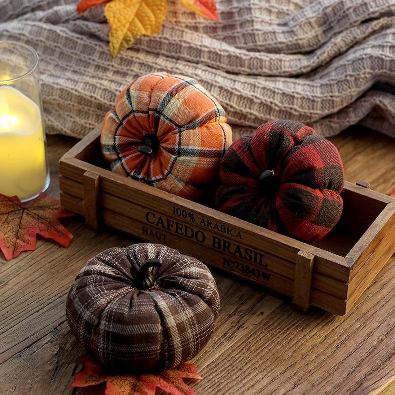 Halloween Decorations Plaid Fabric Pumpkin Ornaments Fall Harvest Thanksgiving Farmhouse Table Decor Set of 3