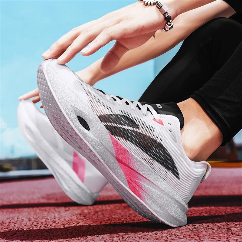 Autumn Low Cut Shock-absorbing Flexible Mens Womens Sports Shoes Lightweight Marathon Running Shoes Outdoor Daily Walking Shoes