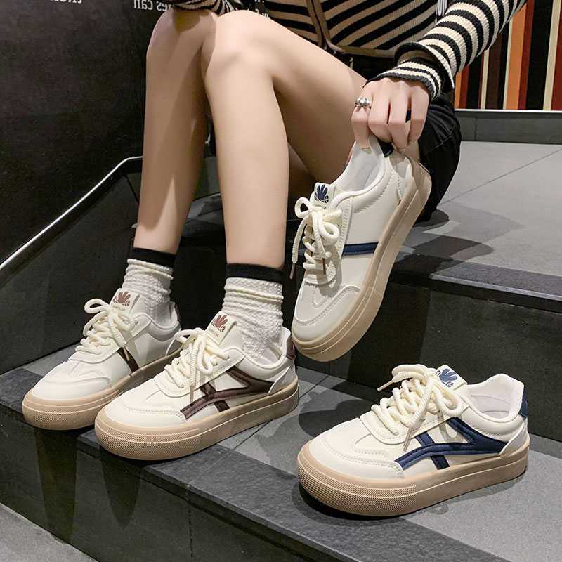 Casual style platform white shoes women's spring 2025 new sports board shoes popular fried street German training shoes ins tide