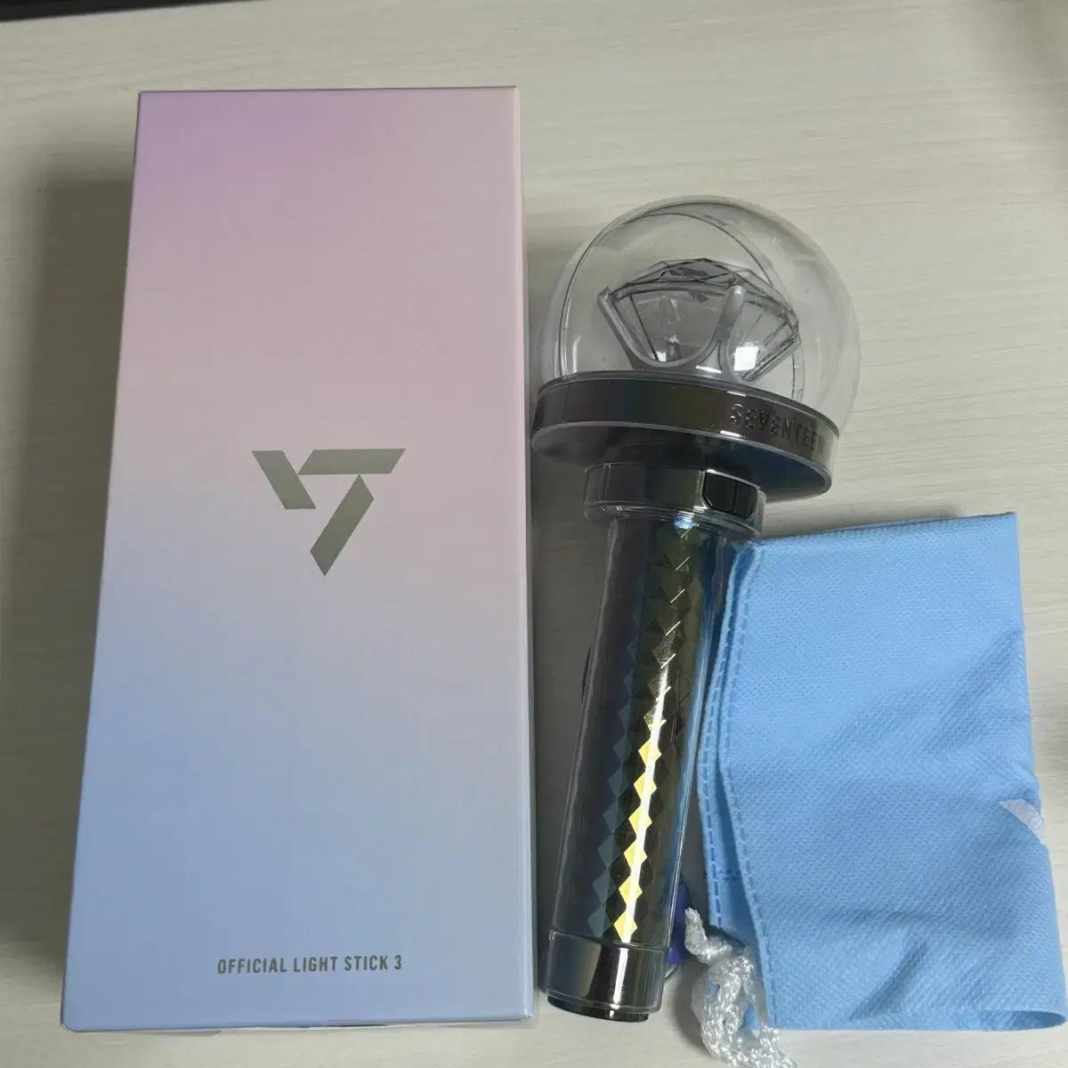 

Seventeen Carat Bong Ver. 3