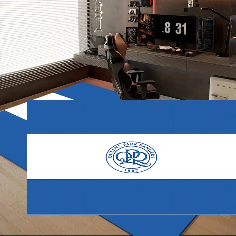 1PC Blue And White Queens Park Floor Mat for Living Room, Game Rooms, Office, Bedroom, Office Floor Mat Playful Design, Christmas fan gifts