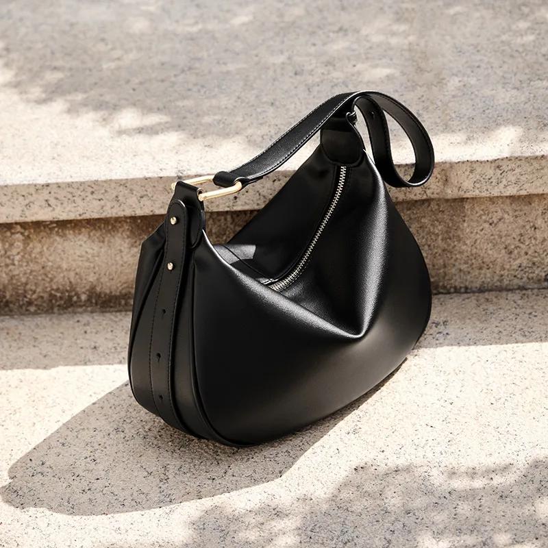 

New Women S Leather Crossbody Bags Autumn And Winter Daisy High-Quality Shoulder Bag Brown Premium Durable Quality