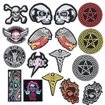 Patch Ricamati Serie Teschio - Applicazioni Moda Fai da Te