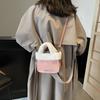 Portable Plush Bag Women's 2025 New Fashion Suede Bucket Bag Simple Shoulder Messenger Bag