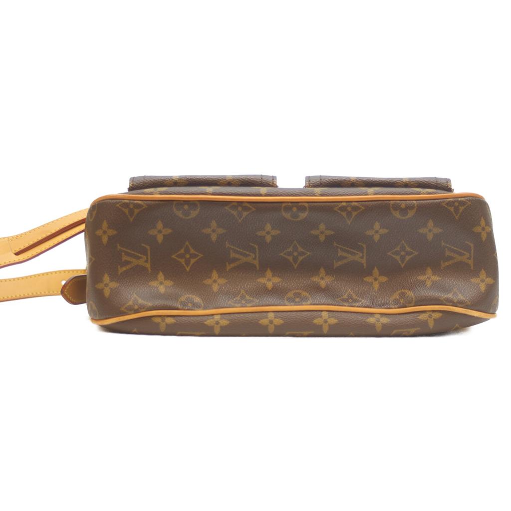 Louis Vuitton 06 M40045 Monogram Hudson GM Shoulder Bag Monogram canvasUsed