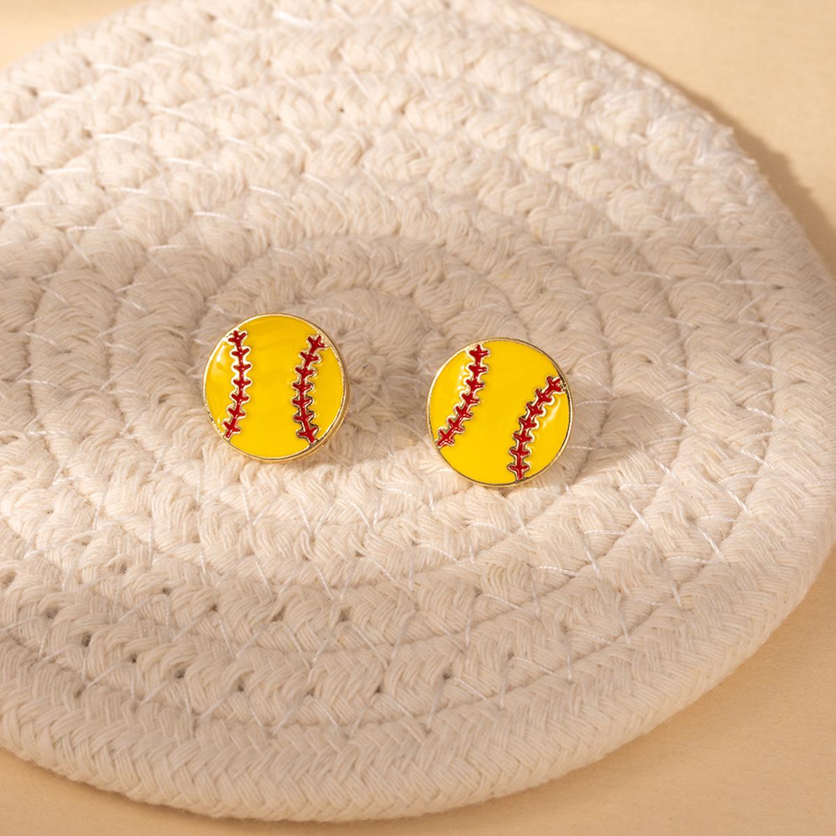 Cross-Border Sports-Themed Heart Earrings: Football & Rugby Elements, Creative Design, Fashion Jewelry.