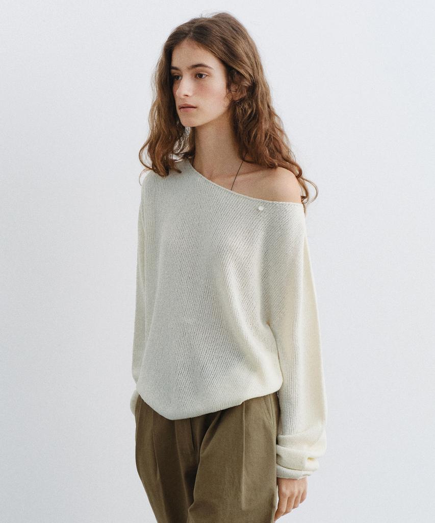 Yulago Pearl Button Boatneck Knit
