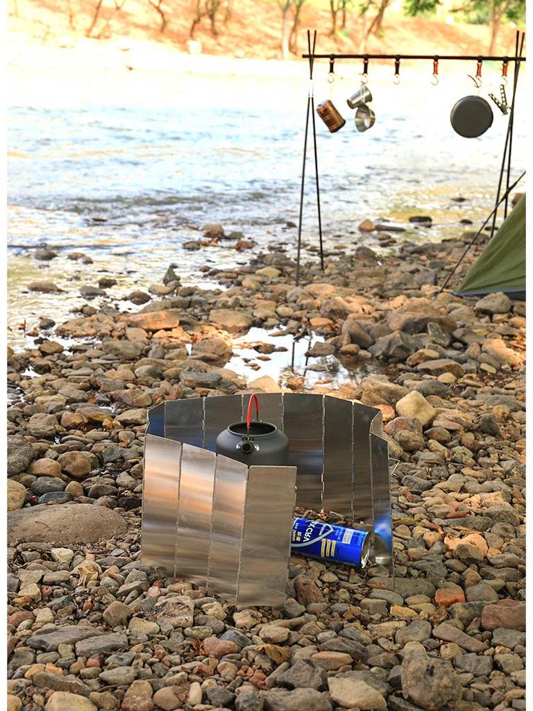 14-Piece Portable Aluminum Alloy Camping Stove Windshield with Box: Folding, Windproof Heat Concentrator Plate