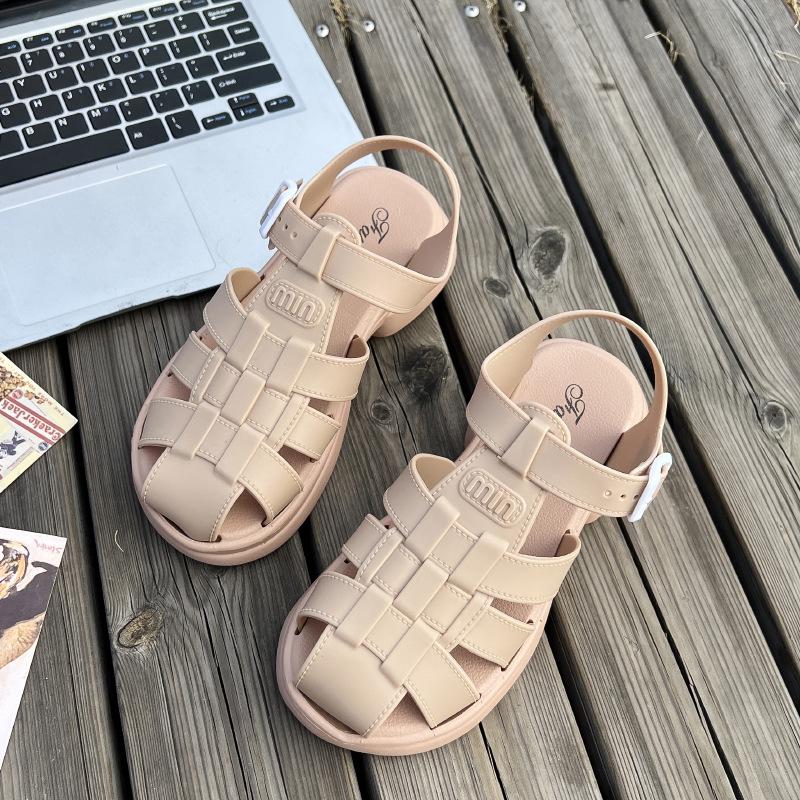 

Женские римские сандалии на толстой подошве с закрытым носком: Модный, универсальный, однотонный, нескользящий, идеально подходит для ношения на открытом воздухе и дома. Новые летние стили.