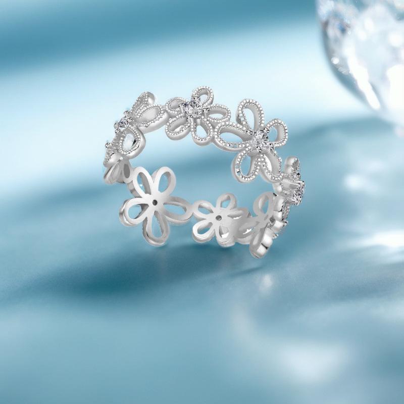 925 Sterling Silver Floral Shadow Lace Ring: Elegant Hollowed-Out Flower Design for Women