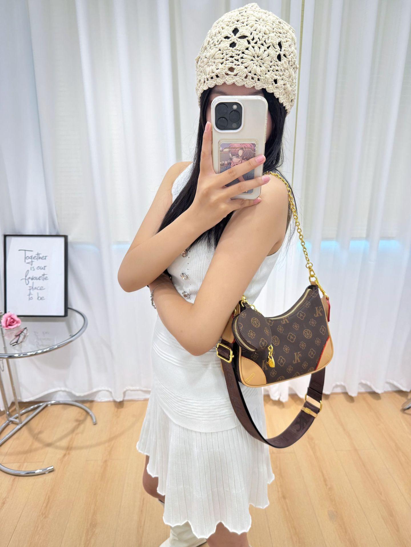 

Новая женская сумка Monica Qiqi круассан цепочка 2025 новая европейская станция плечевая подмышечная сумка универсальная