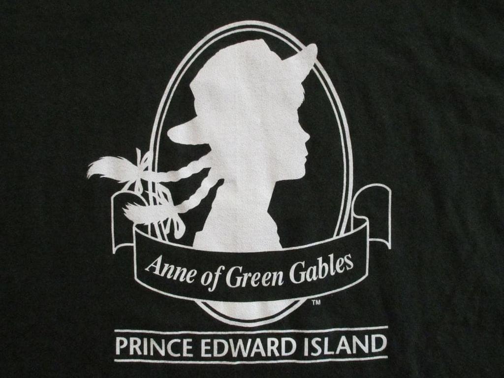 Anne of Green Gables Official Vintage T Shirt 90s Canada Made L Dark Green