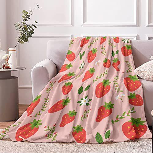 Strawberry Blanket Soft And Comfortable Flannel Plush Portable Sofa Nap Blanket