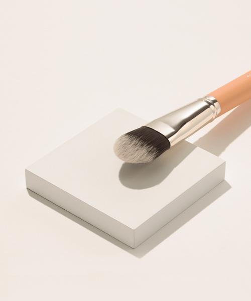 [Thetoollab] 105 Light Touch Foundation Brush (TTL105)
