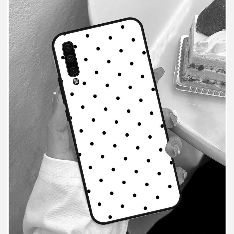 

Черно-белый чехол в горошек для Samsung Galaxy A72 A52 A42 A32 A22 A12 A50 A70 A41 A51 A71 A21S A52S Fundas Samsung A02S