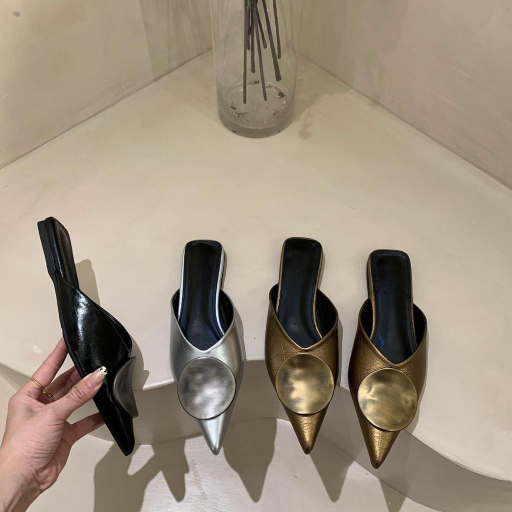 European Station Bag Head Cool Slippers Women's Word with Summer Pointed Head Flat Bottom Metal Slippers Outside Wear