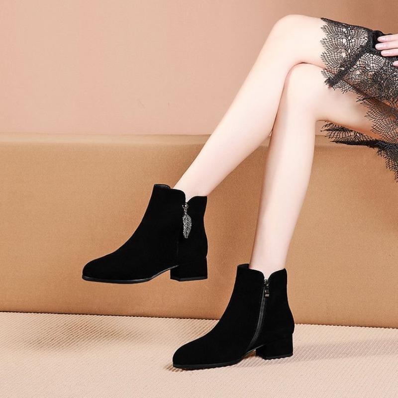 

Versatile matte short boots women s thick heel women s short boots autumn and winter round head velvet women s Martin boots short high heels women 34