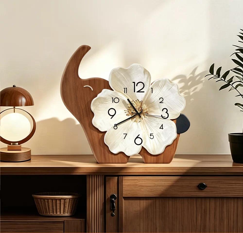 Cream Retro Elephant Flower Table Clock Silent Desk Clock Wooden Creative Decorative Ornament for Living Room Home Decor