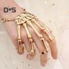 Halloween Hands Bracelet Skeleton Hand Ghost Claw Punk Exaggerated Style Adjustable Elastic Cord Spooky Skull Fingers Wristband Unisex Holiday Prop