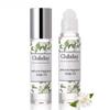 Long-lasting floral scent, moisturizing and fine shimmer. Brightening and highlighting body oil. Roll-on design for easy application
