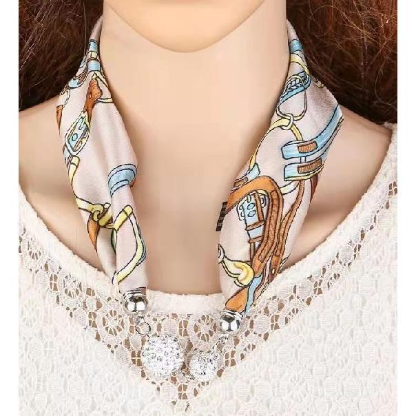 Vier Jahreszeiten Verfügbar Neuer Damen-Schal, Schal, Magnetverschluss, Schal, Halskette, Vielseitige Dekoration, Doppelte Verwendung, Mit Diamanten besetzt