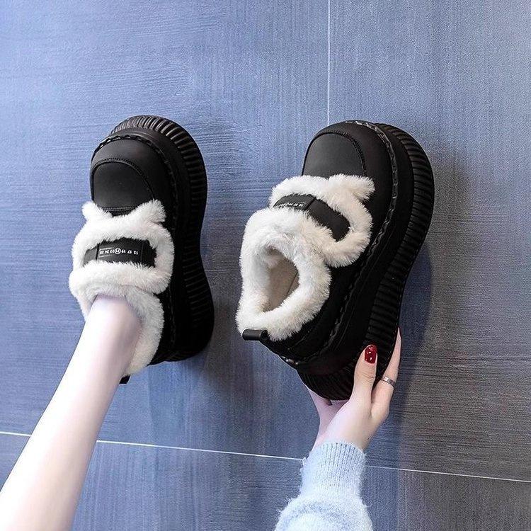 

Тонкие и увеличивающие рост хлопковые туфли, утепленные и утолщенные на зиму, новые детские с толстой подошвой, увеличивающие рост, пушистые зимние ботинки на толстой подошве 35 чёрный