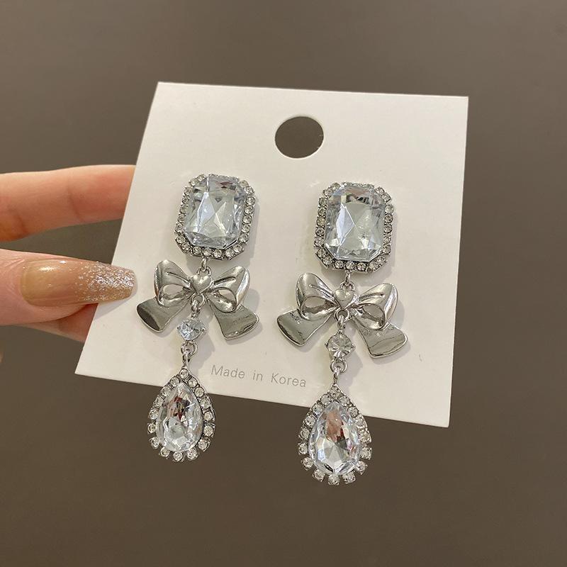 Серьги-гвоздики из серебра 925 пробы с бриллиантовой стрелкой, бантом, каплей воды, женские, легкая роскошь, преувеличенные, для ушей знаменитостей