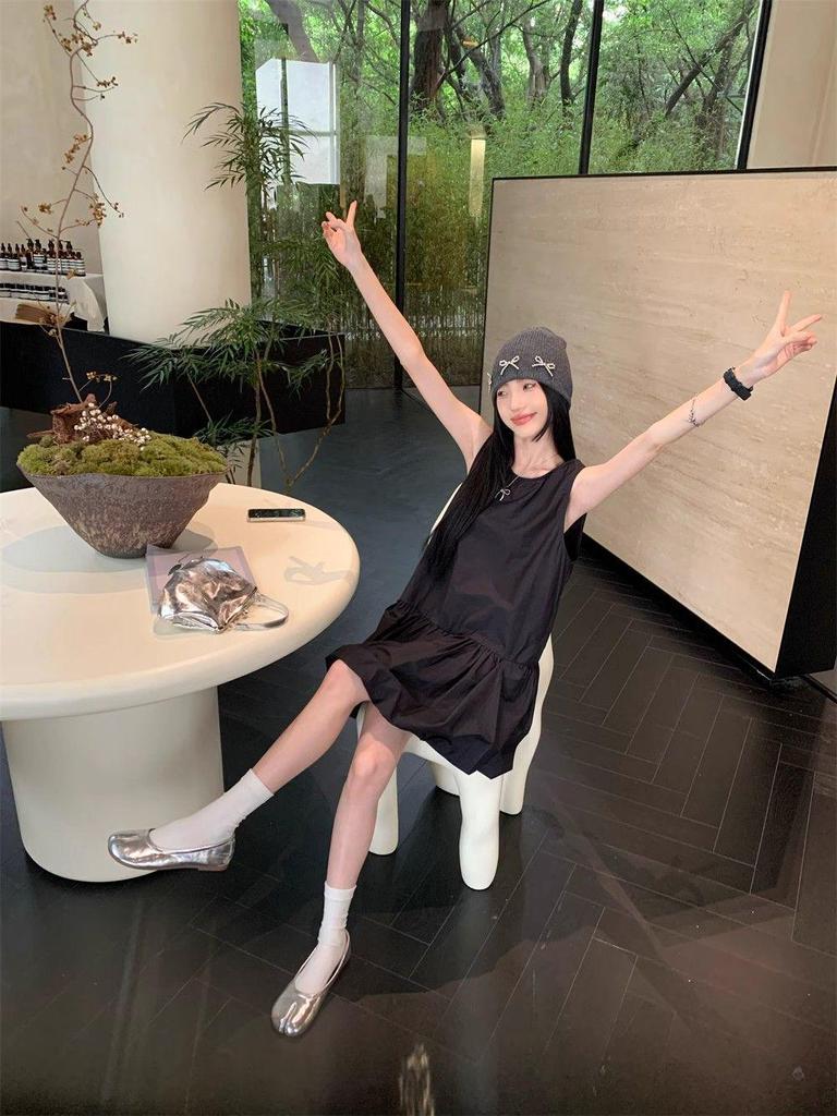Petite Women's Elegant Summer Dress with Lining & Zipper - Loose, Bud-Shaped Short Skirt