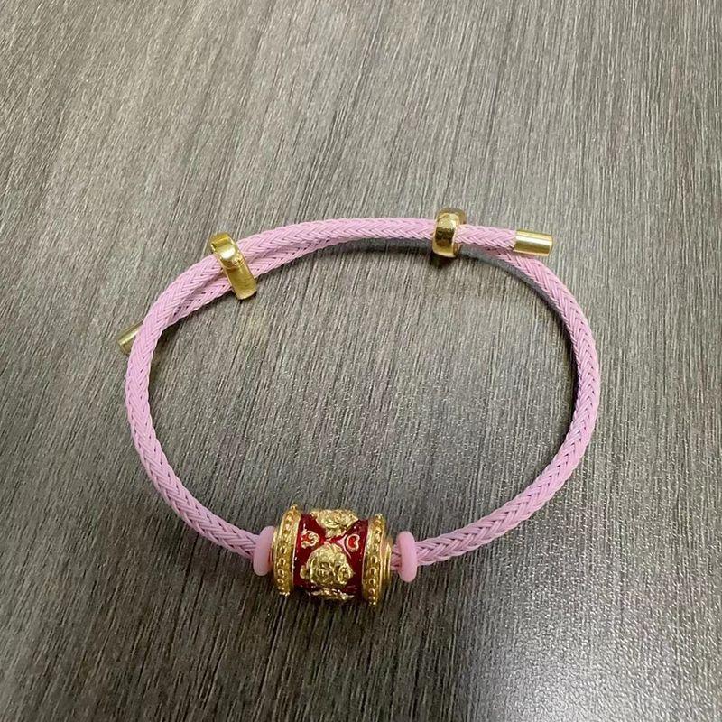 

Браслет-амулет Азан Су Бин Пятиглазый Четырехухий Присасывающийся Рис как по расписанию Ремешок для переноски Браслет для мужчин и женщин Five-eye four-ear bracelet [pulling powder rope]]