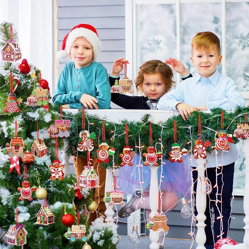 Gingerbread House Ornaments Holiday Christmas Tree Ornament with Xmas Decorative Hanging Ornaments for Xmas Party Decorations