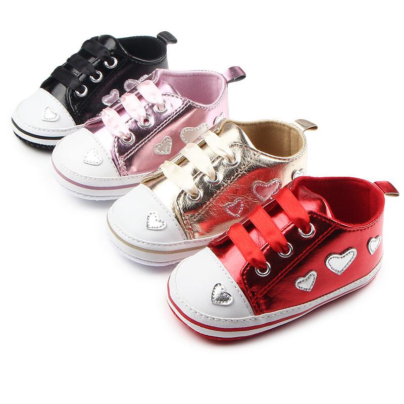 Zapatillas bebe de primeros pasos con motivo corazón y cordones de pego en  distintos colores comprar a buen precio — entrega gratuita, reseñas reales  con fotos — Joom
