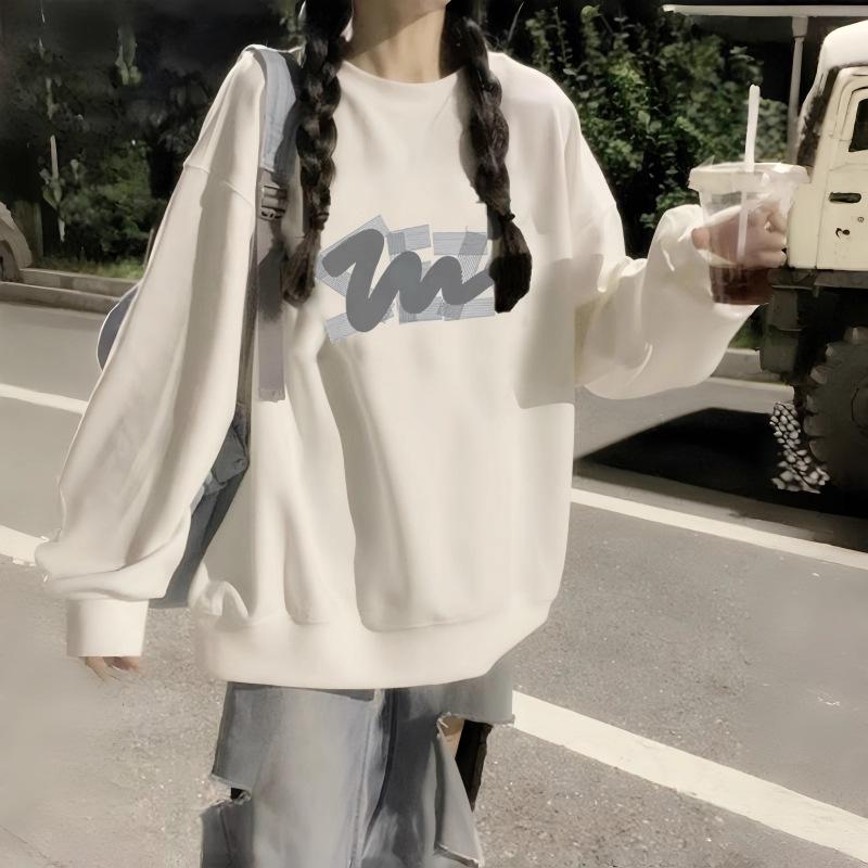 Women's Fleece-Lined Crew Neck Sweatshirt, Long Sleeve, Thin & Loose, for Spring and Autumn, Junior & High School Students, No Hood.