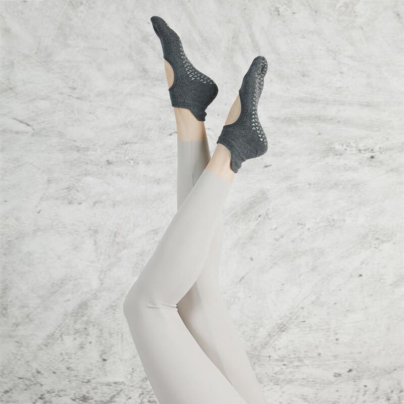 

Bosenji Non-Slip Five-Toe Yoga Pilates Socks M