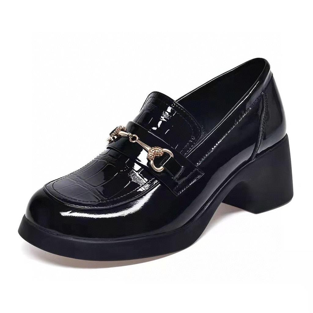 Women's single shoes spring new round head thick heel medium heel small leather shoes cow patent leather metal buckle low-top shoes