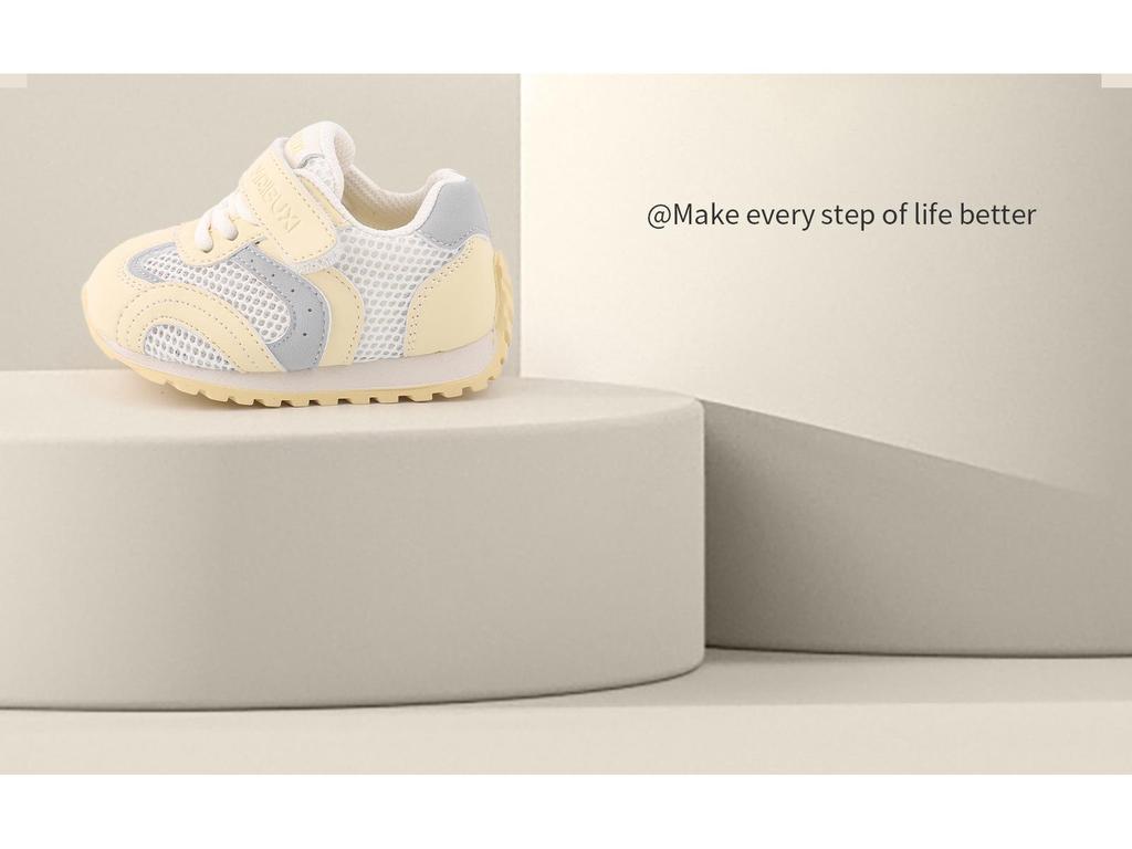 Spring 2026 Retro Soft Sole Baby Walker Shoes - Girls' Non-slip, Versatile Sports Training Shoes