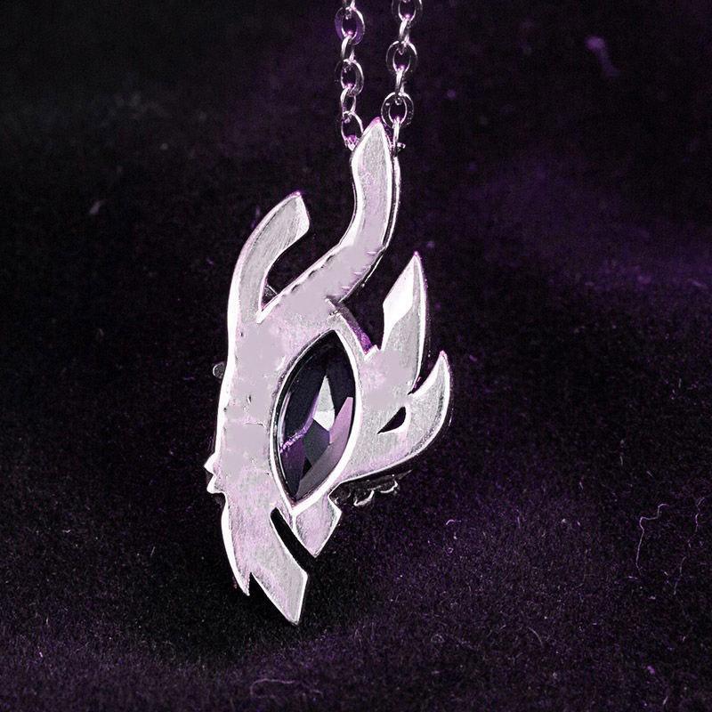 Cartoon Kuroma Tong Sakura Heart Of The Night Pendant Second Dimensional Anime Peripheral Doujin Necklace Gift Sweater Chain